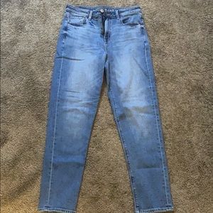 American eagle mom jeans